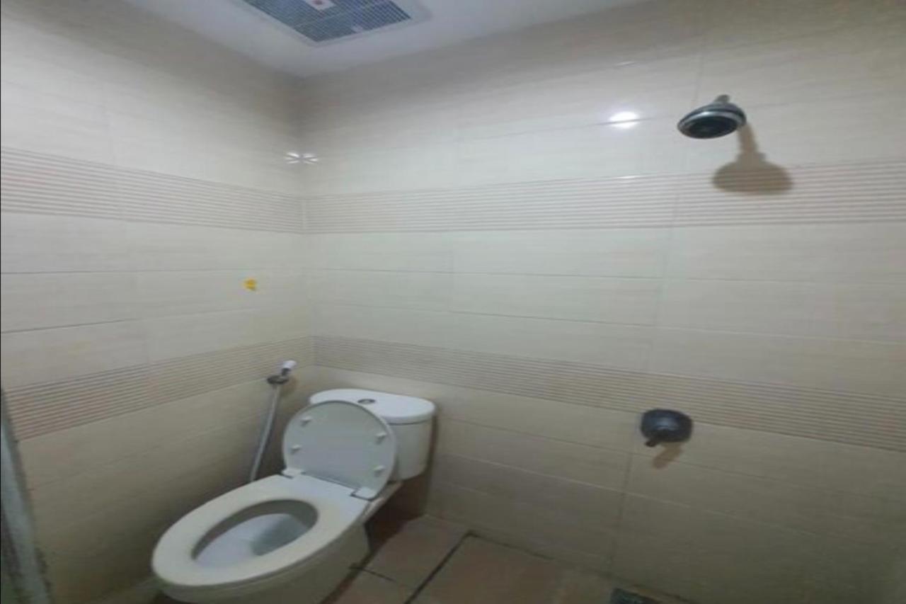 Oyo 93109 Garden Homestay 1 Tpr Surabaya Buitenkant foto